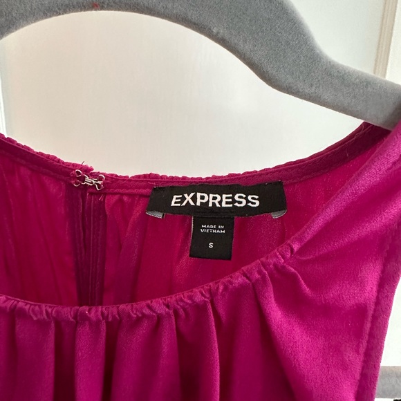 Express Tank - Picture 2 of 2